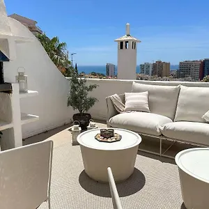 Elegant 2-bedroom With Beautiful Views , Benalmadena Spain